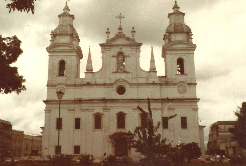 revolution-inri-cristo-cathedral